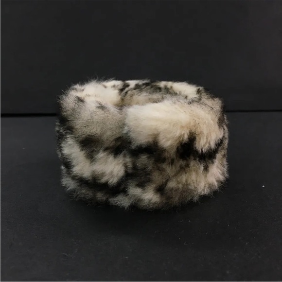 Christian Dior Monogram Trotter Fur Slap Cuff Bracelet - includes COA - Picture 3 of 9